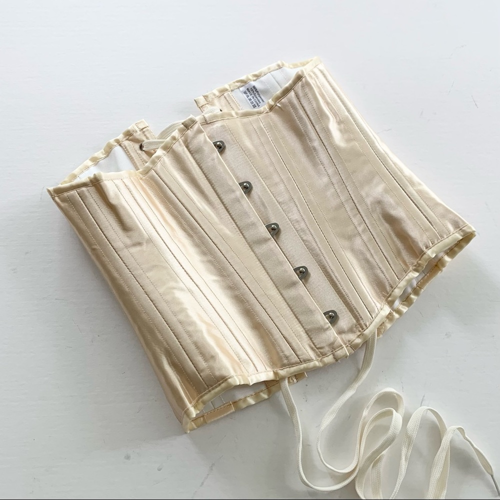 Underbust Corset